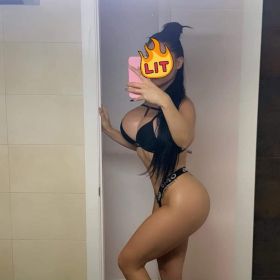 Venezolana sexy masajista pleno centro Cuerpazo sensitivo DUALES 4 manos Interactivos +56954614892