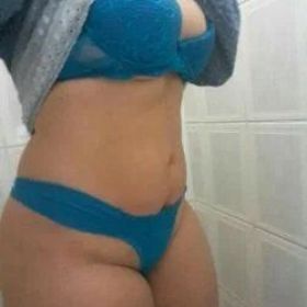 SOY COTE NO TAN GORDA NI TAN FLACA VOLUPTUOSA ARDIENTE