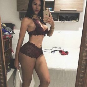 Servicio DUAL masaje 4 manos 2x1 muy intenso sensual llámanos 
