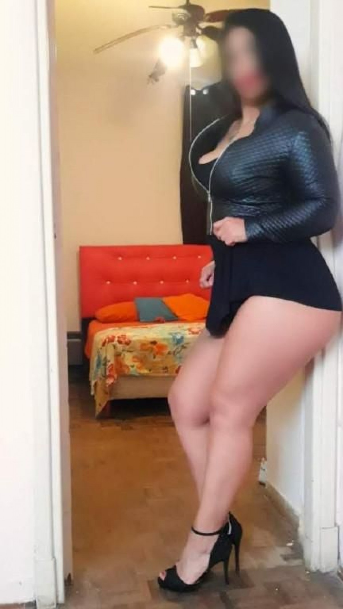 CHICAS CANDENTES A TU CASA LLAMA AHORA Y DISFRUTA 