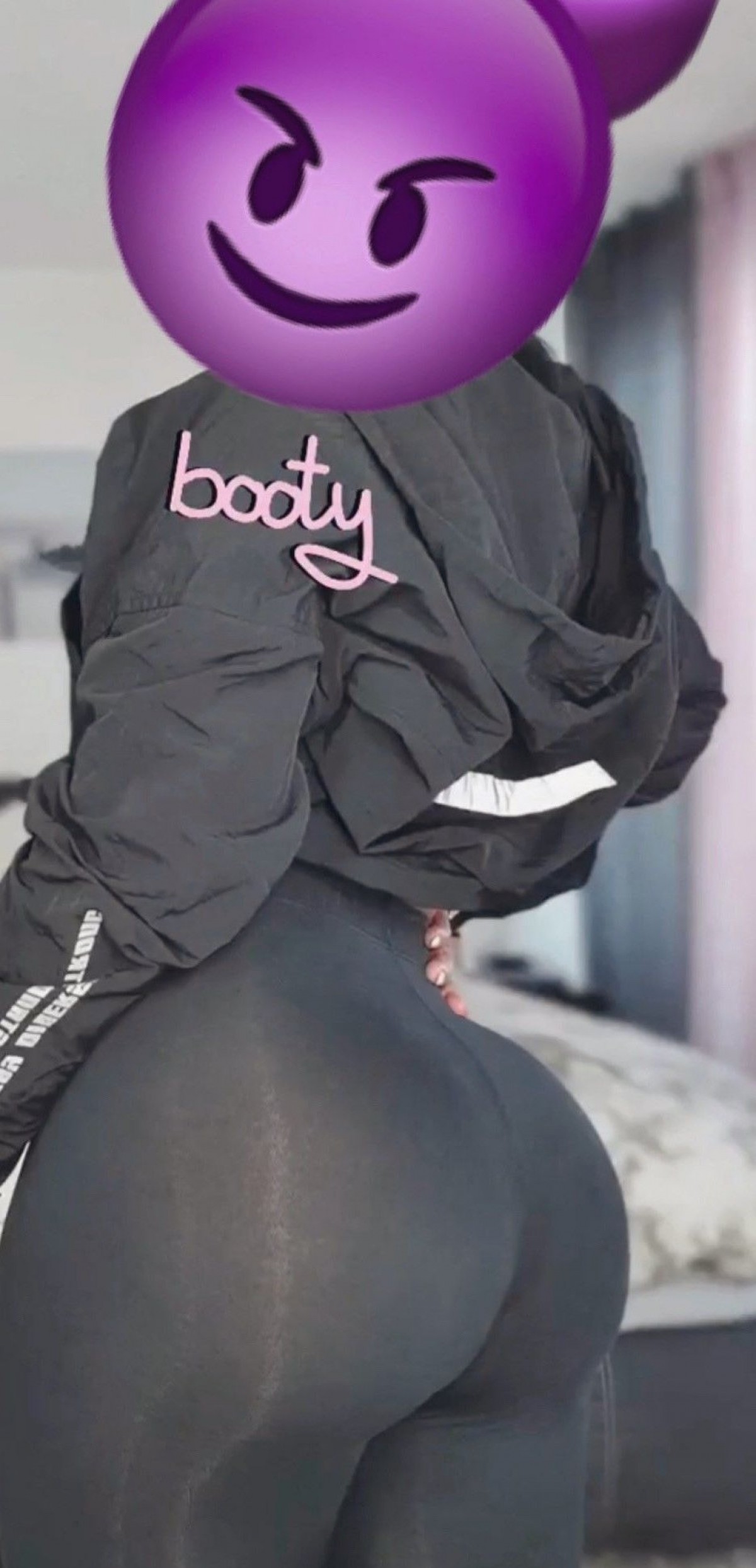 Hermosa sensual venezolana blaquita exuberante pleno centro  